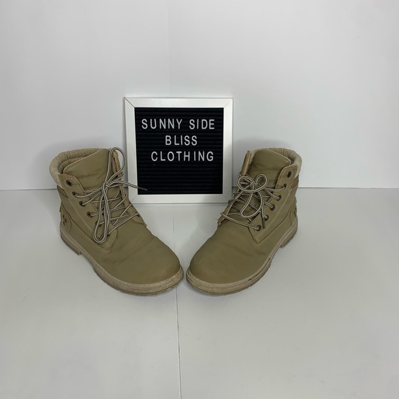 Women’s Light Brown Faux Leather Round Toe Outdoor Hiking Boots Size 6.5 - Picture 1 of 9